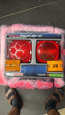 Trailer light kit