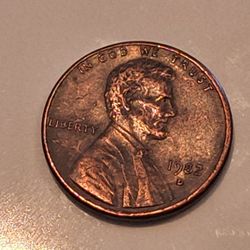RED/BRN 1982 D Small Date Weight 2.5g