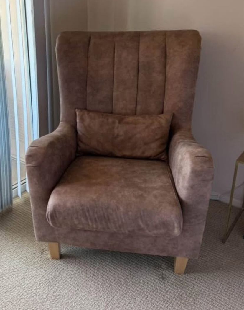 Single Elegant Couch