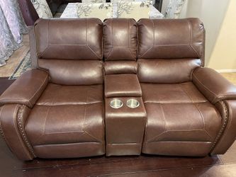 Reclining Couch With Charging Station $300