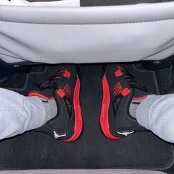 Jordan 4 Red Thunders 