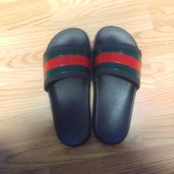 Gucci Flipflop Women