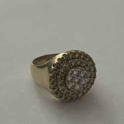14 Kt Gold Diamond Men’s Ring