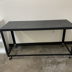Black Roller Table