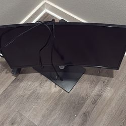 A gaming monitor or a regular monitor