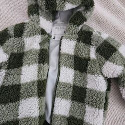 Toddler Jacket.size 3T   Like New.  Pick Up Only. 