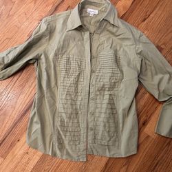 Beige button up shirt with pleated design size medium