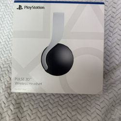 🎧 Pulse 3D Wireless Headset for PS5 – Like New – $80 Cash only