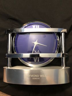 Raymond Othello desk clock .