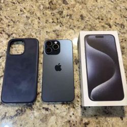 iPhone 15 Pro Max Unlocked