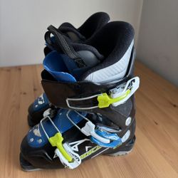 Nordica Fire Arrow Team 3 Youth Ski Boots 255 mm 2.5 Black