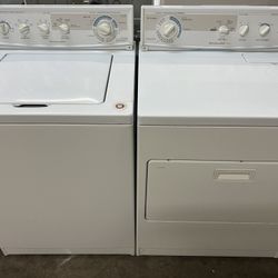 Kitchen Aid Washer And Eléctric Dryer 