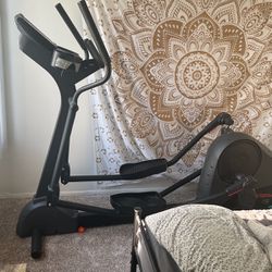 Free Elliptical (Not Working Right- Please Read)