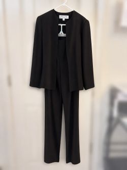 Women’s Dark Burgundy Business Suit