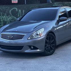 2013 Infiniti G37