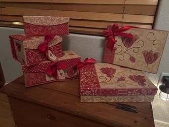 Decorative Gift Box Set Red Floral