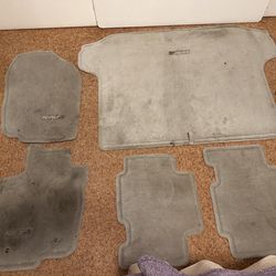 3rd Generation RAV4 floor mats - tan