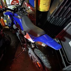 50cc Dirt Bike – Needs Small Fix