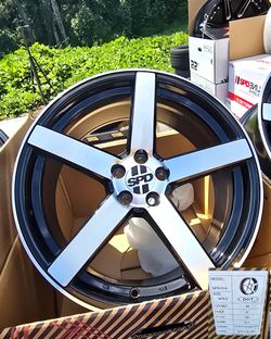 Rines Nuevos SPD SPD-014 18x8.5 (5x100) Negro Brillante Maquinado