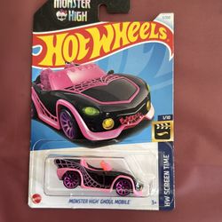 Hot Wheels Monster High Ghoul Mobile pink black