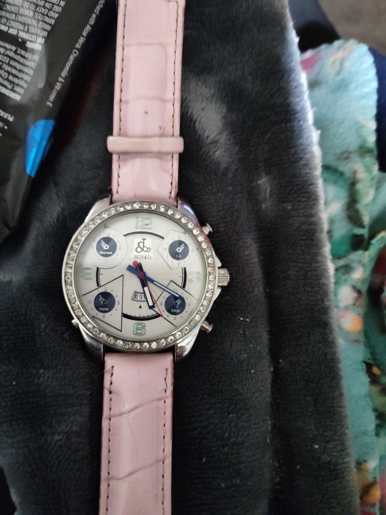 Jacob & Co Women's 5 Time Zone Wristwatch 