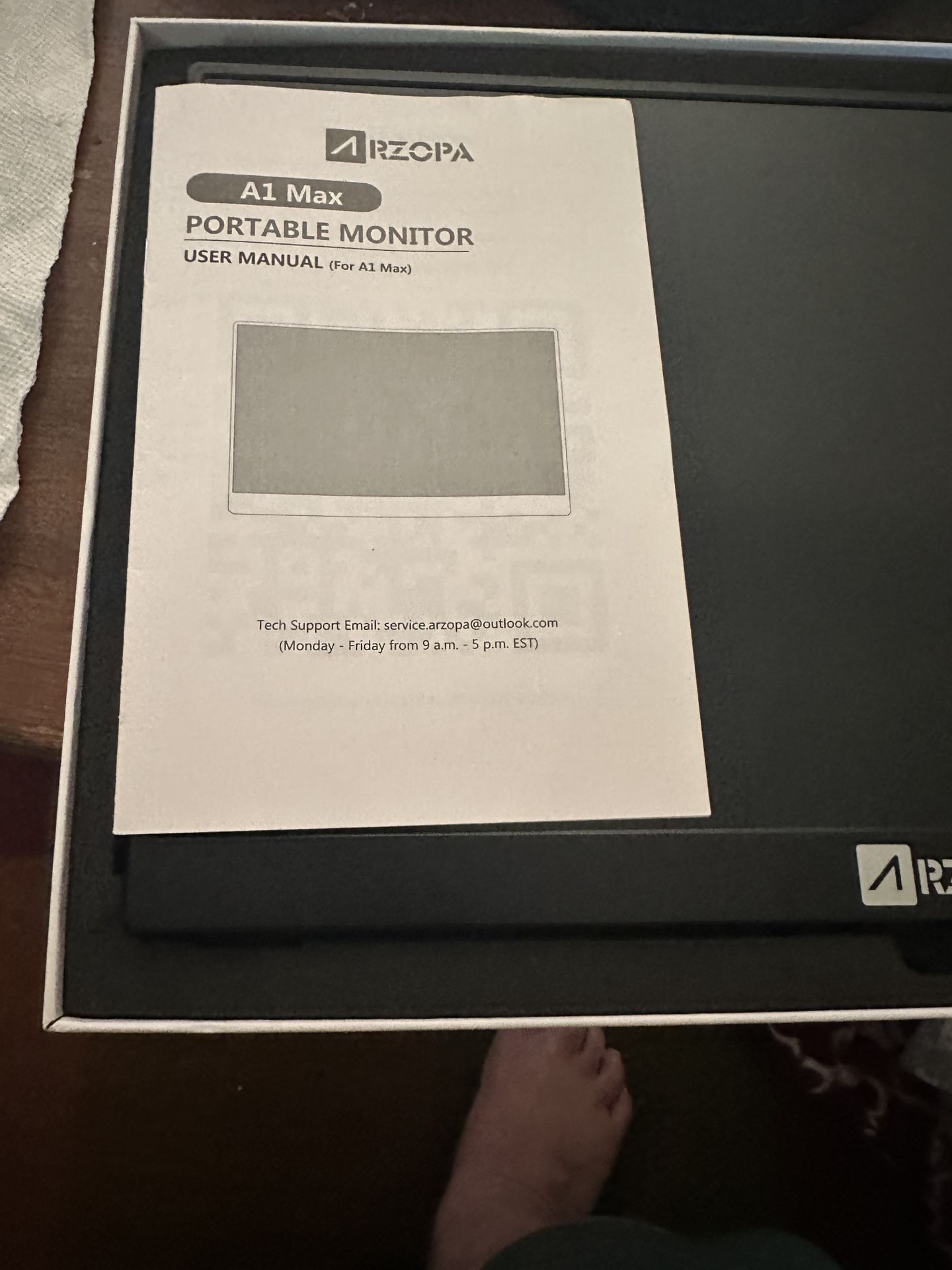 New ARZOPA Portable 17.3 Inch Computer Monitor with Dual External Speakers