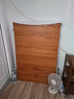 Hardwood soil oak table 40inx60in