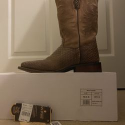 Western boots brand-new make offer