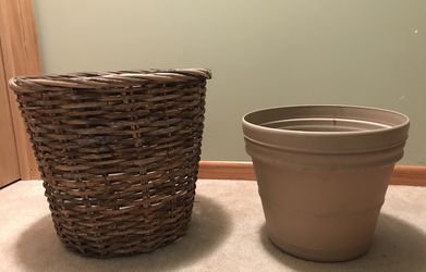 Basket with Flower Pot