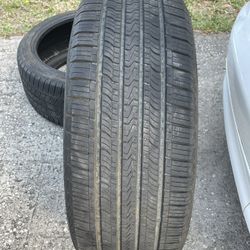 265/40R22