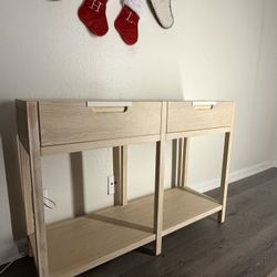 Entry Way Table 