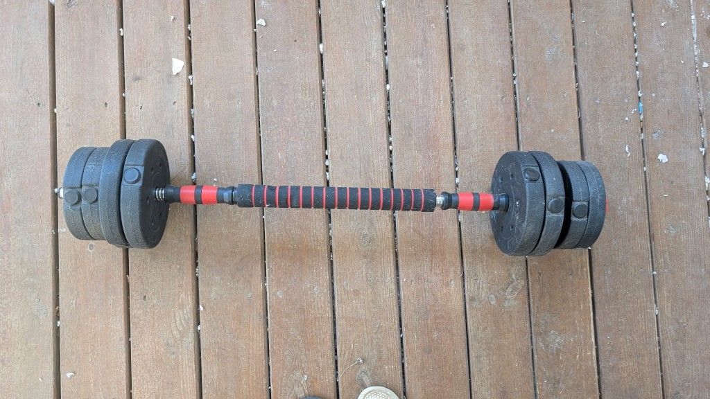 Adjustable barbell