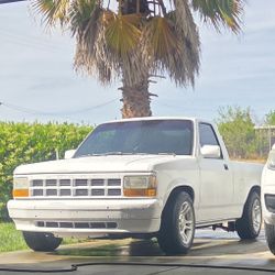 94" Dodge Dakota 5.2 V8 Magnum 