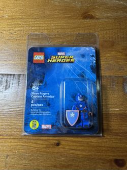 Lego Marvel Comics Steve Rogers Captain America SDCC Exclusive