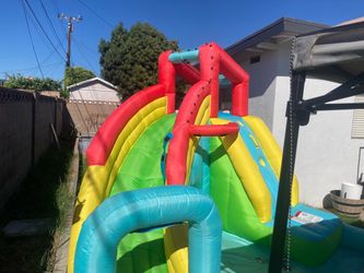 Inflatable Water Slide with Pool