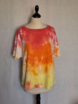 Women's Tie Dye Waffle Pattern Short Sleeve Top ~ Size Large