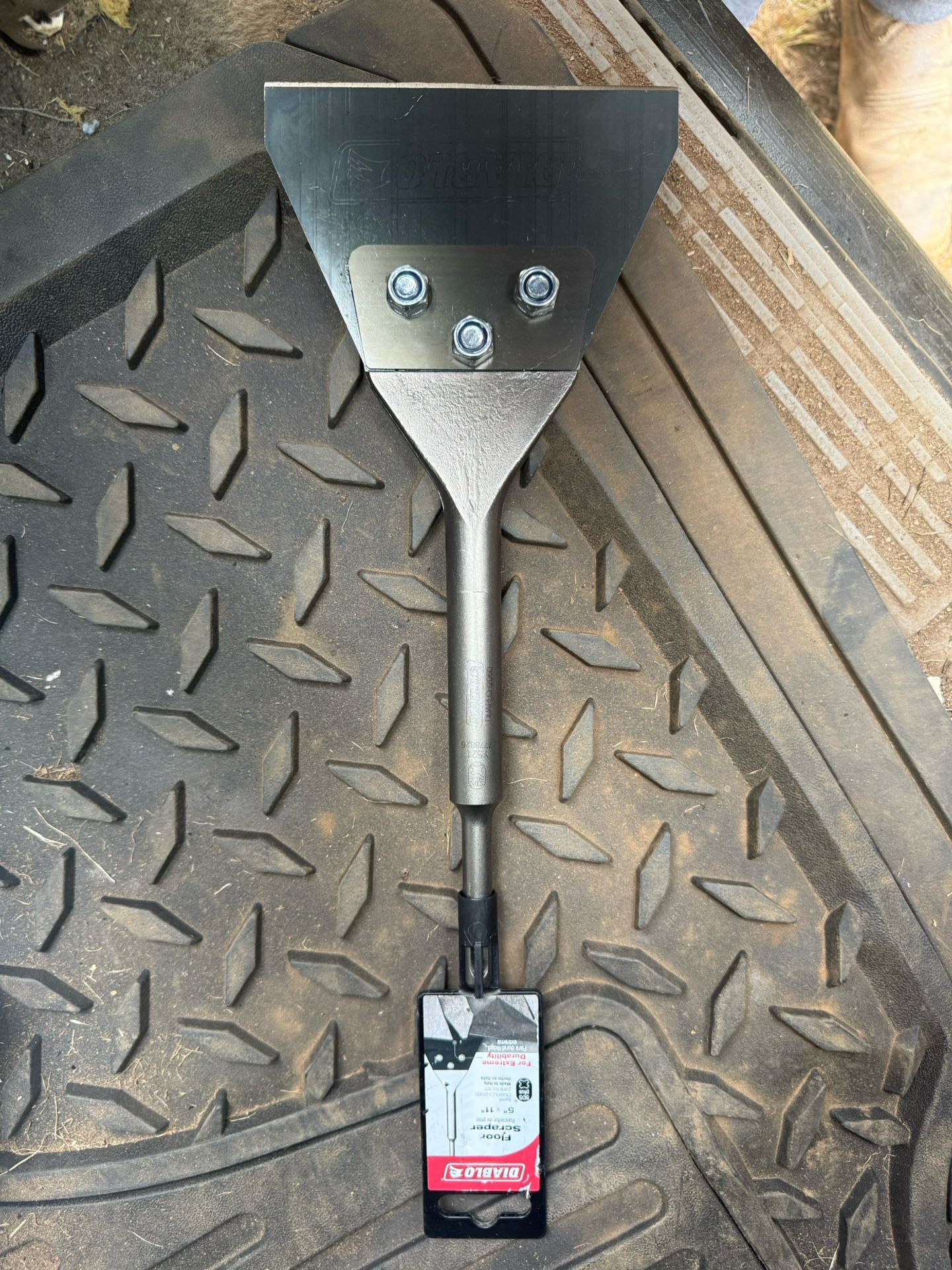 Diablo Scraper SDS BRAND NEW PAID 120$ Only Asking 55$!