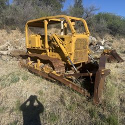 Caterpillar D7 Bulldozer