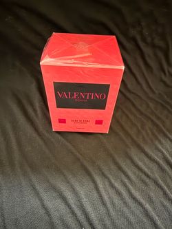 Valentino Donna Born in Roma Extradose Parfum.