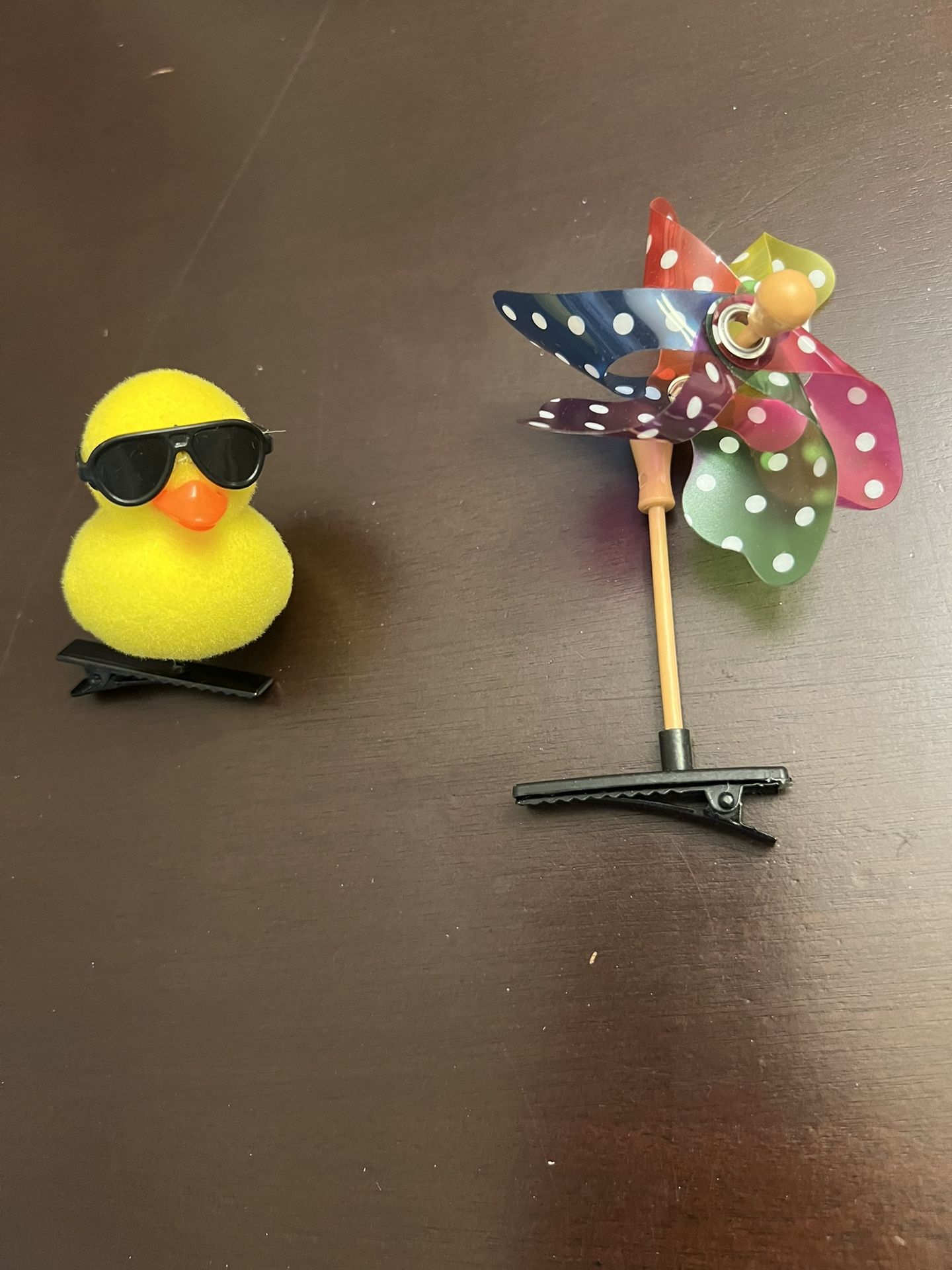 2 New Hair Clips $8