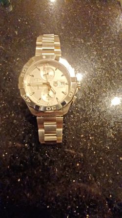 Brand New Tag Huger