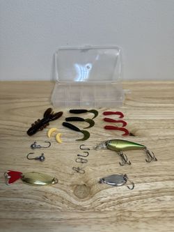 🎣 Beginner Fishing Tackle Box Kit – 18 Pieces (Starter Set)