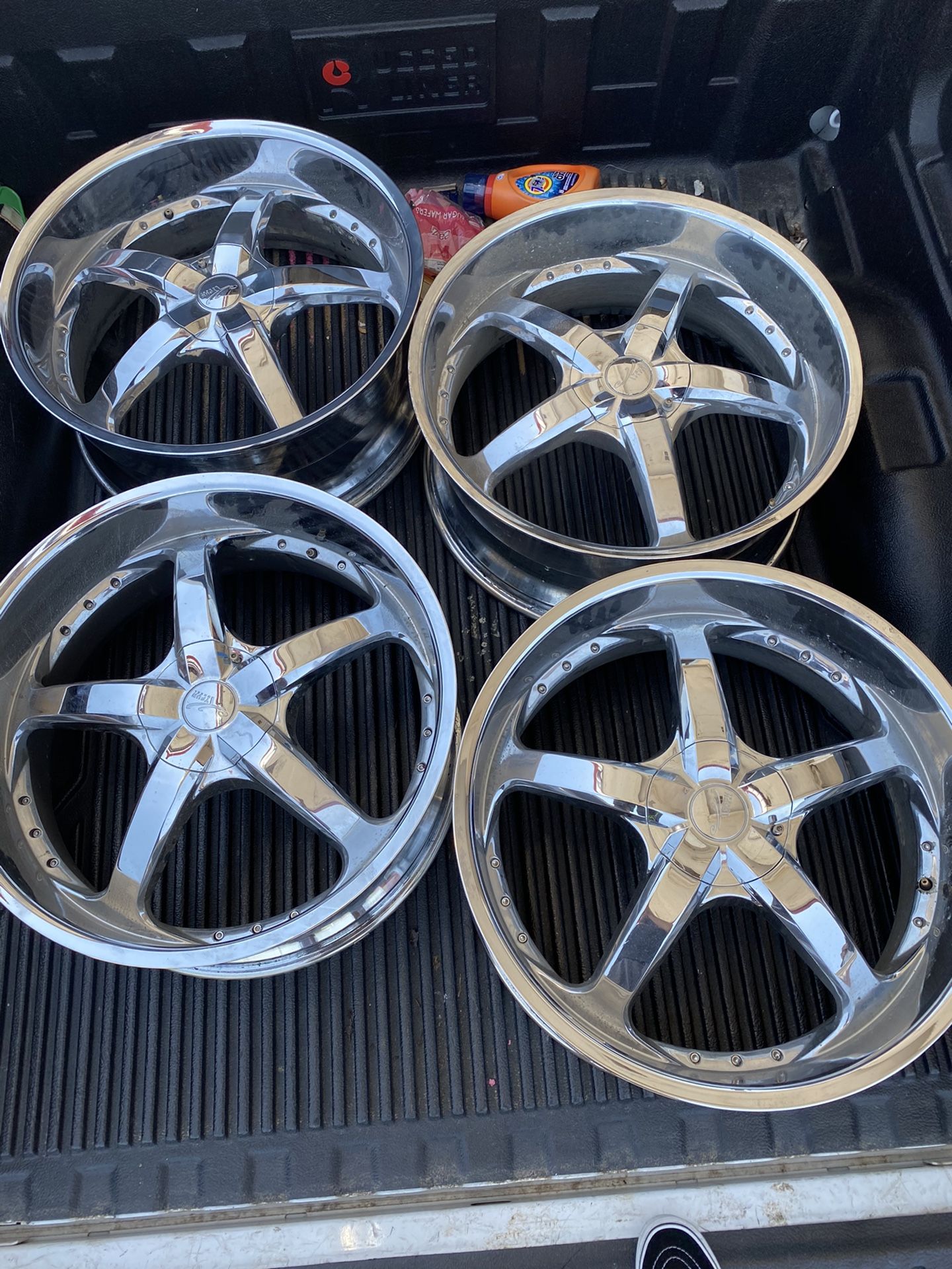 24’s rims only