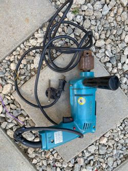 Makita drill