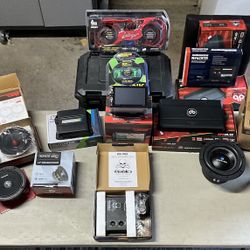 Car Sterios And Amps New