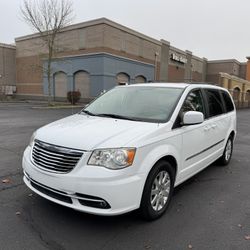 2014 Chrysler Town & Country