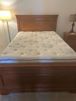 Full Mattress & boxspring