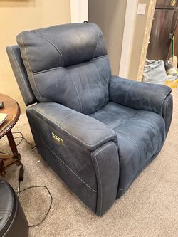Wall-hugger Navy Recliner w/Cup Holders