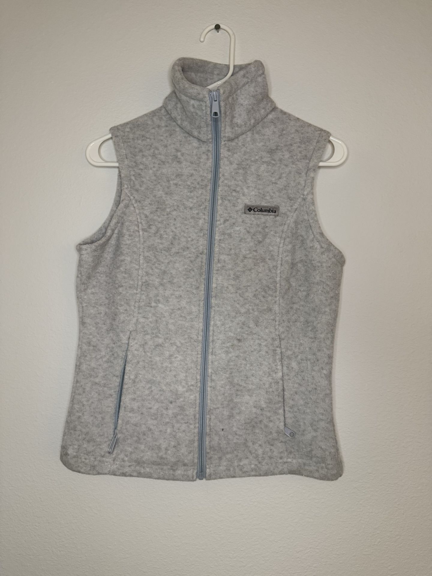 CLOSET SALE/ Columbia Vest