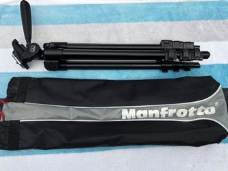 Manfrotto Tripod